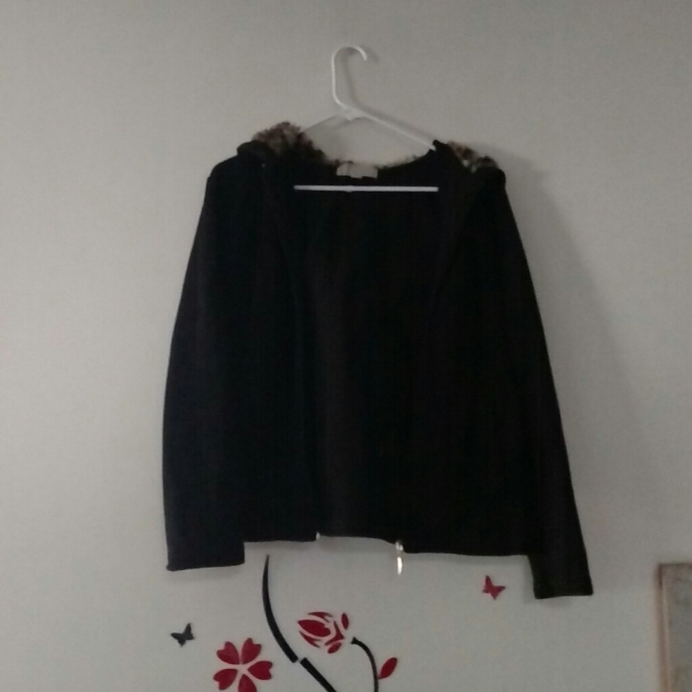 Jacket - Picture 1 of 2